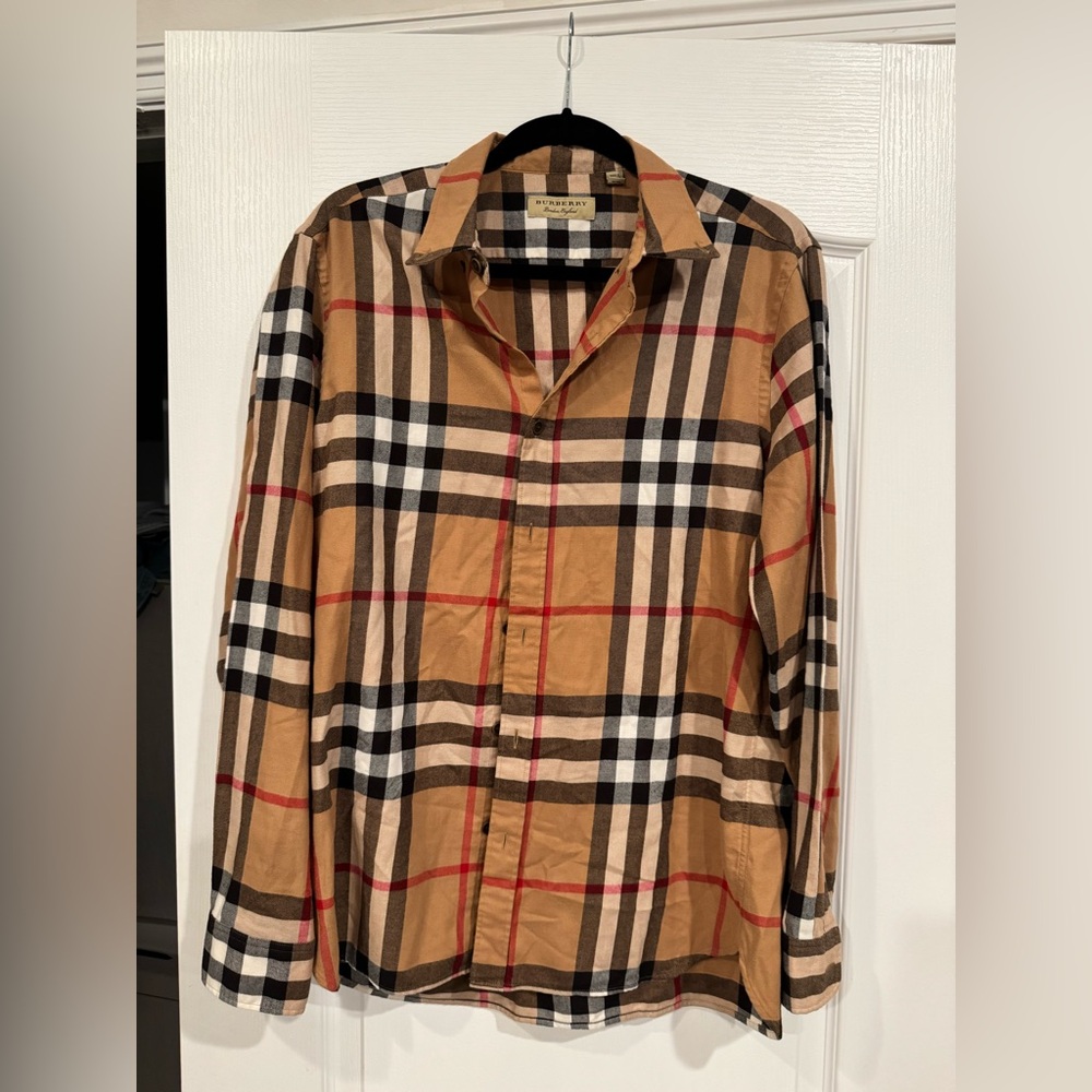 Burberry London England Check Classic Plaid Button Up Long Sleeve